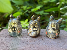 Load image into Gallery viewer, Mushi the Ceramic - Totoro Inspired (虫 Bug)