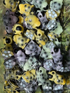 Green Tea & Cup - Boba mini aaaah Froglet - Resin Art (please limit yourself to 2or 3)