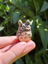Load image into Gallery viewer, Tane the Ceramic  - Totoro Inspired (種 Seed)
