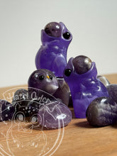 Load image into Gallery viewer, Amethyst AHHHH Froggo - Resin Art (please limit yourself to 2or 3)
