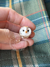Load image into Gallery viewer, Lechuza, Curious the Elf Ceramic Owl (Barn Owls)
