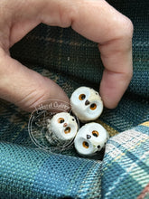 Load image into Gallery viewer, Bylur Snowy, Curious the Ceramic Elf Owl (Icelandic for snowstorm)

