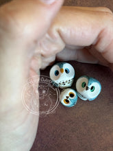 Load image into Gallery viewer, Aruba Island, Curious the Ceramic Owl
